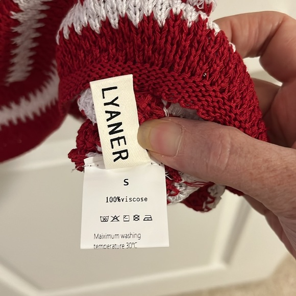 Red & White Striped Sundress Size Small - Perfect for 4th of July - Picture 3 of 4